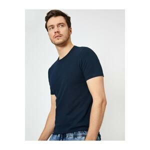 Koton Men's Navy Blue Crew Neck Lycra Flexible Fabric Super Slim Fit T-shirt