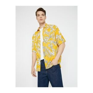 Koton Men's Yellow Classic Collar Short Sleeve Pocket Detailed Shirt