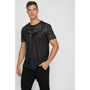 Koton Men's Black Camouflage Patterned T-Shirt