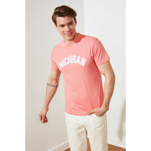 Trendyol Dried Rose Men's Regular Fit Crew Neck Short Sleeve Printed T-Shirt