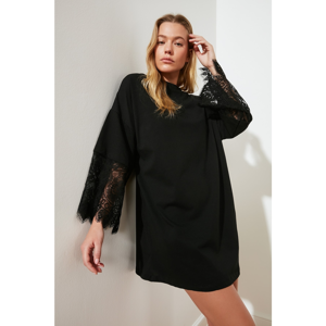 Trendyol Black Lace Knitted Dress