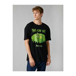 Koton Men's Black Rick And Morty Licensed Crew Neck Short Sleeve Tshirt