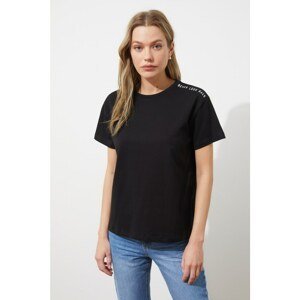Trendyol Black Printed Semifitted Knitted T-Shirt