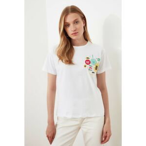 Trendyol White Semi-fitted Knitted T-Shirt