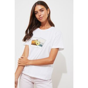 Trendyol White Crew Neck Printed Semi-Fitted Knitted T-Shirt