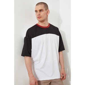 Trendyol White Men's Oversized Short Sleeve Paneled T-Shirt