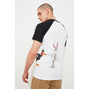 Trendyol White Men's Regular Fit Licensed Looney Tunes Printed Crew Neck Short Sleeve T-Shirt