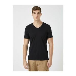 Koton Men's Black V-Neck Basic Cotton Short Sleeve Crew Neck T-Shirt