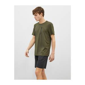 Koton Men's Green Short Sleeve Zipper Detailed Crew Neck T-Shirt