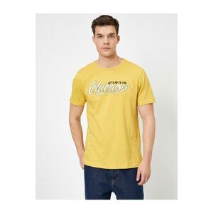Koton Men's Yellow Letter Printed T-Shirt