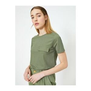 Koton Women's Green Crew Neck Short Sleeve Pocket Look Detailed T-shirt