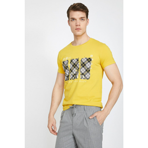 Koton Men's Yellow Crew Neck Short Sleeve T-Shirt