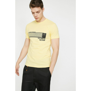 Koton Men's Yellow Crew Neck Short Sleeve T-Shirt