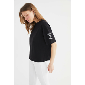 Trendyol Black Sleeve Embroidered Loose Knitted T-Shirt