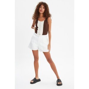 Trendyol White Contrast-Thread Denim Shorts