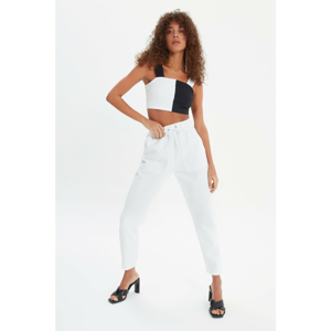 Trendyol White Waist Belted Detailed Mom Jeans