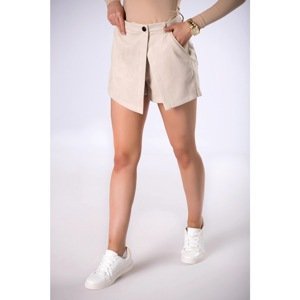 Suede shorts with a pleat