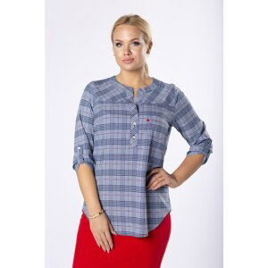 Patterned blouse in a shirt cut with buttons on the bust