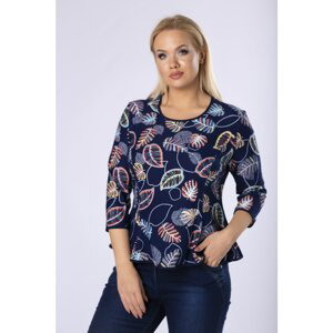 fitted blouse with patterns on the back