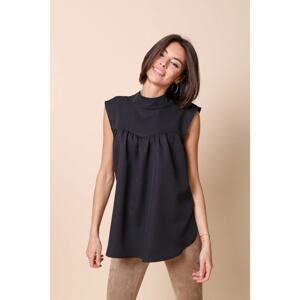 Creens Woman's Blouse V135