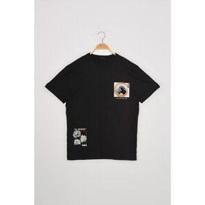 Trendyol Black Men's Regular Fit T-Shirt