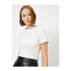 Koton Crew Neck Short Sleeve T-Shirt With Collar And Sleeve Detail