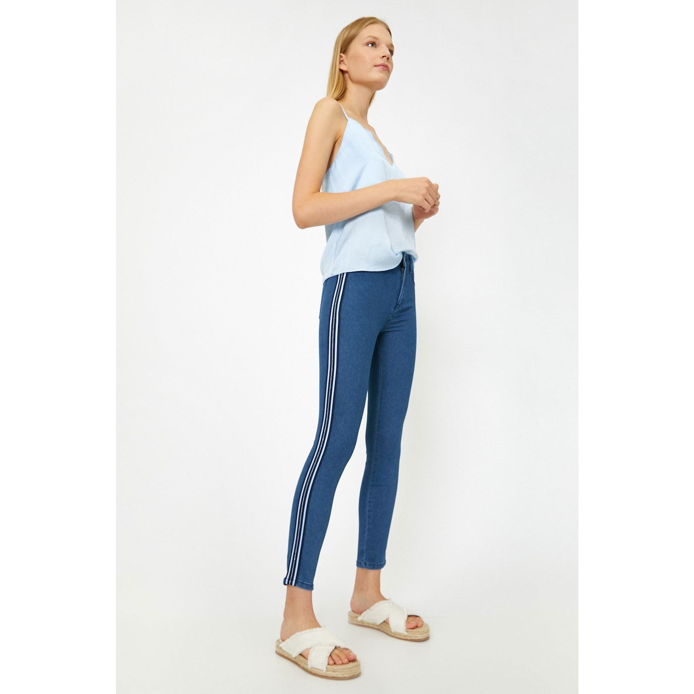 Koton Women's Mid Indigo Jeans