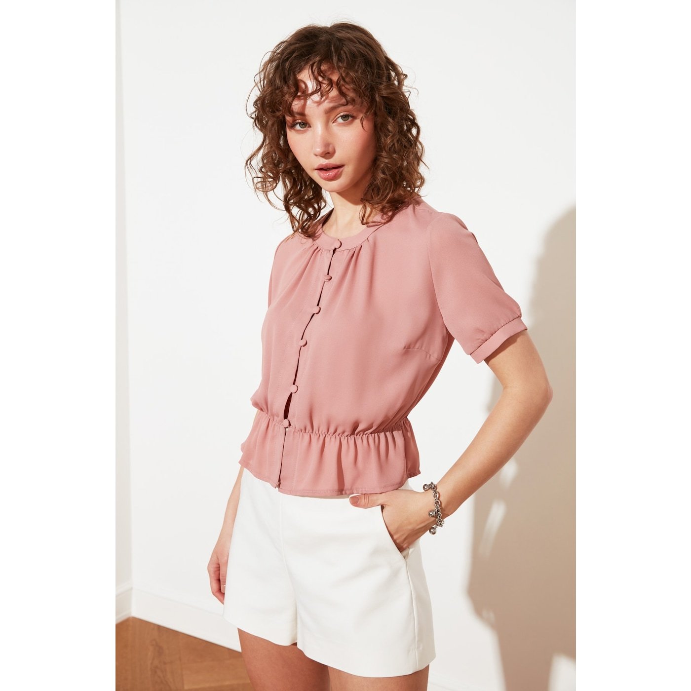 Trendyol Dried Rose Petite Buttoned Blouse