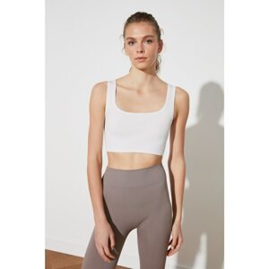 Trendyol White Seamless/Seamless Light Support/Shaping Knitted Sports Bra