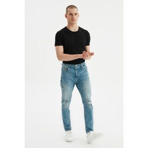 Trendyol Blue Men's Ripped Detailed Regular Waist Carrot Fit Jeans