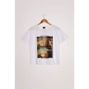 Trendyol White Printed Semi-Fitted Knitted T-Shirt