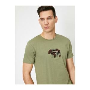 Koton Men's Green Embroidered T-Shirt