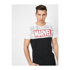 Koton Men's Black Marvel Printed Printed T-Shirt