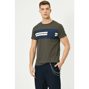 Koton Men's Green Pocket Detailed T-Shirt