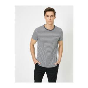 Koton Men's Gray Pocket Detailed T-Shirt