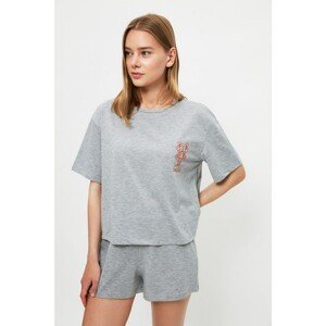 Trendyol Gray Cancer Embroidered Knitted Pajamas Set