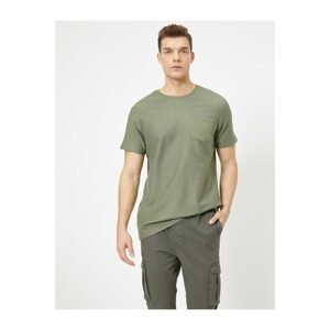 Koton Men's Green Pocket Detailed T-Shirt