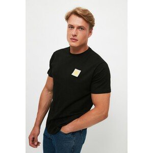 Trendyol Black Men Regular Fit Crew Neck Short Sleeved T-Shirt with Detachable Appliques