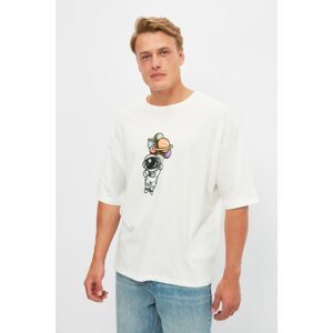 Trendyol Ecru Men's Oversize Crew Neck Short Sleeve Printed T-Shirt