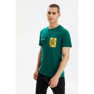 Trendyol Green Men's Slim Fit Crew Neck Printed Short Sleeved T-Shirt