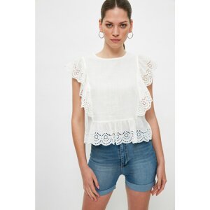 Trendyol Ecru Frilly Blouse