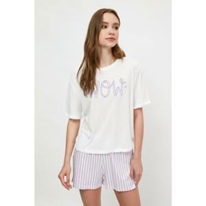 Trendyol Lilac Slogan Knitted Pajamas Set