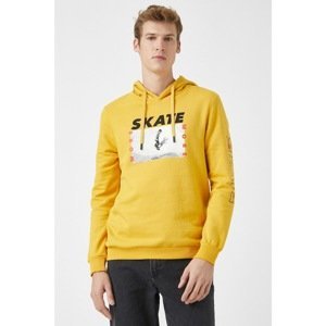 Koton Men's Yellow Cotton Hooded Printed Sweatshirt