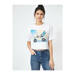 Koton Women's White Snoopy Licensed Printed T-shirt
