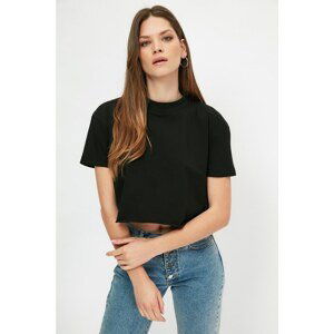 Trendyol Black Straight Collar Crop Knitted T-Shirt