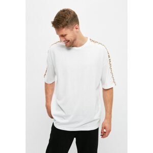 Trendyol White Men's Oversize Crew Neck Short Sleeve Embroidered T-Shirt