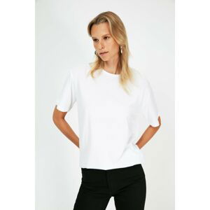 Trendyol White Embroidered Boyfriend Knitted T-Shirt