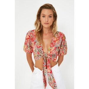 Trendyol Paisley Patterned Viscose Beach Blouse with Crop Tie Detail