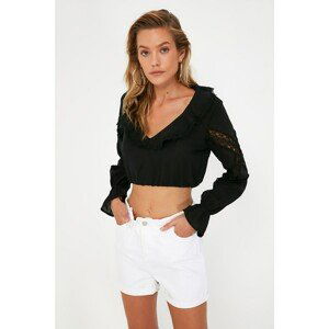 Trendyol Black Stripe Accessory Crop Blouse