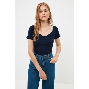 Trendyol Navy Blue Fitted Knitted Blouse
